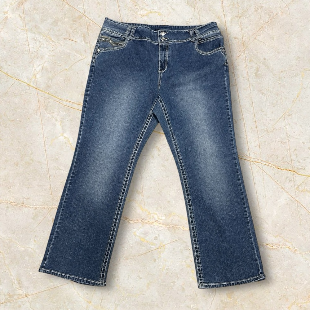 Angel Bootcut Jeans / Women’s Size 20 / Sequins